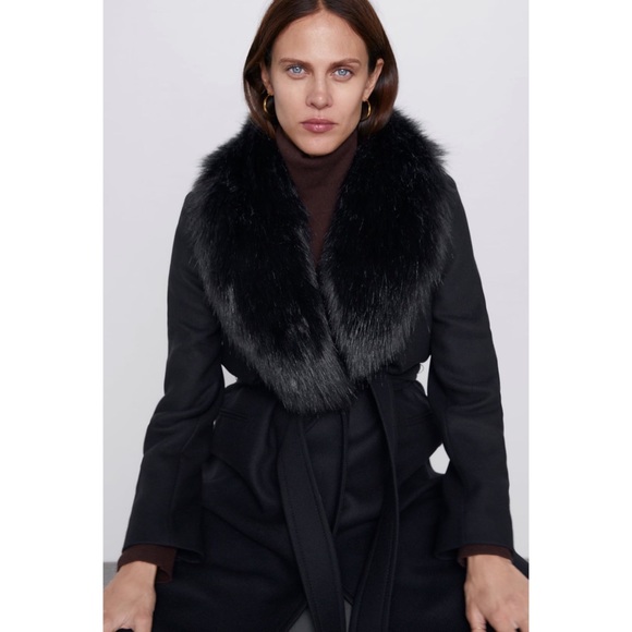 LAST 1!🔥ZARA COAT WITH FAUX FUR COLLAR - Picture 5 of 12
